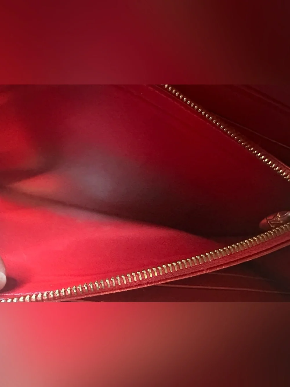 Louis Vuitton Sarah Red Vernis